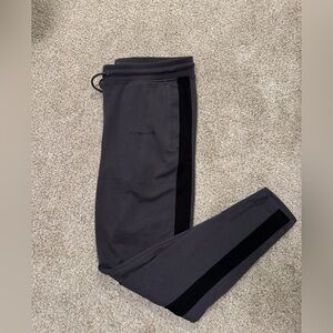 Alphalete Core Stripped Jogger